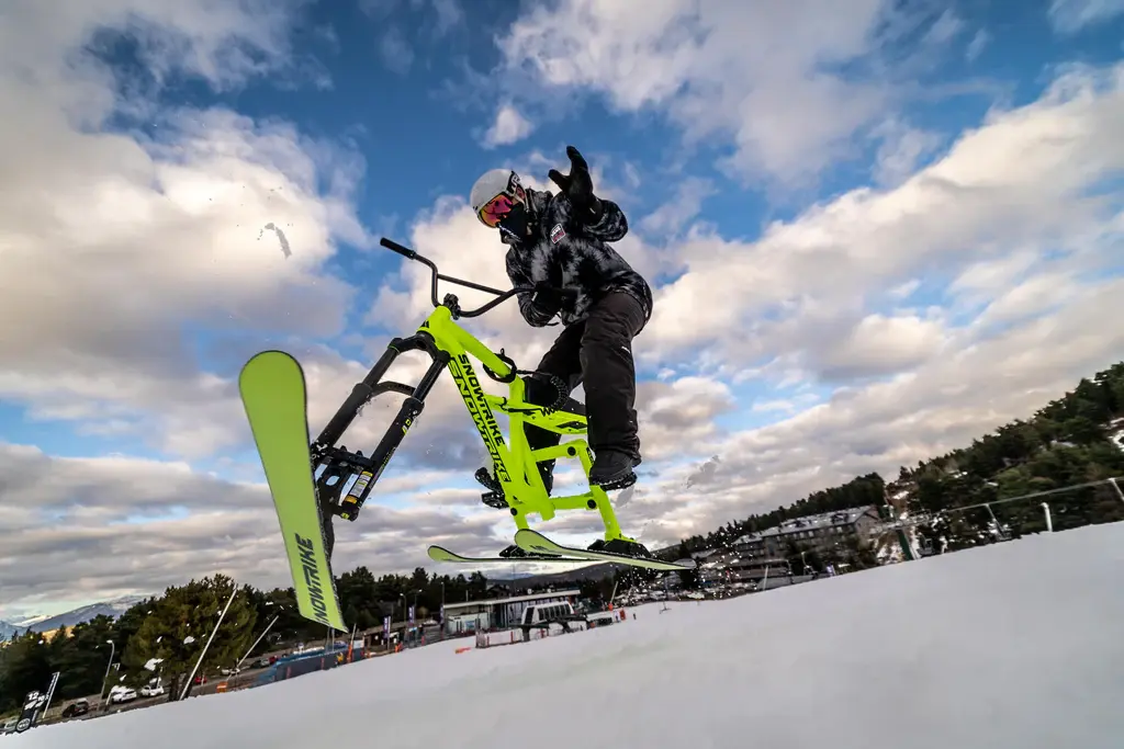 Biciesquí Snowtrike